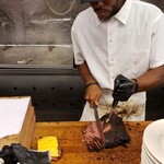 KATZ'S DELICATESSEN - 