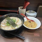 Hakata Ramen Kouichi - チャーシューメン＋焼飯