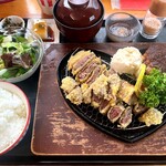 310食堂 - あか牛100%ハンバーグ&あか牛カツ定食　2,490円