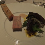 ロワゾー・パー・マツナガ - フォアグラとりんご