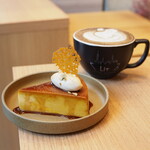 リットコーヒー&ティースタンド - かぼちゃプリン（620円） ほうじ茶エスプレッソラテ（700円）