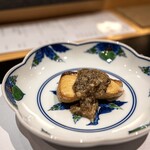 鮨割烹ひなかの - ヒレナガカンパチのきのこソース