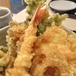 白花咲々 - 日替わり天丼¥660-