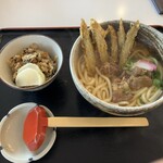 くまもと中央カントリークラブ - 肉ごぼう天うどん