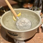 Taishuusakaba Aburu - 鍋レモンサワー