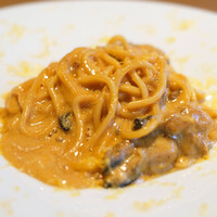 クラージュ - パスタセット 2750円 のウニとエビのトマトクリーム