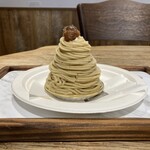 Patisserie du Chef FUJIU - モンブラン（682円）