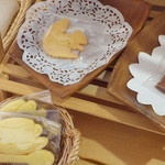 ル・クール - クッキーもかわいいです（左からカップ＆スプーン、リス、うさぎ）