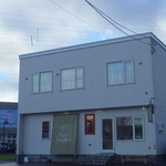 あいの里公園駅すぐです。