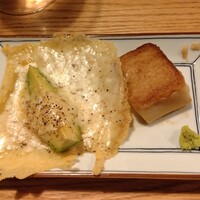 OSAKA きっちん。 虎ノ門店 - アボカドチーズと焼きごま豆腐