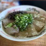 美郷麺BAR ココカラ - 豚soba classisに肉増し、きくらげトッピング900円