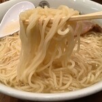 ひるがお - 塩らーめんの麺