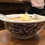 ひるがお - 塩らーめん 大盛 横