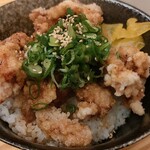 串揚げ かつごろう - せせりの甘辛からあげ丼