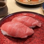 Kaitenzushi Honjin - マグロ