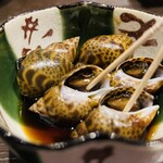日本酒と寿司  燗太 - バイ貝旨煮