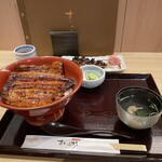 うなぎ すみの坊 - 上うな丼とお吸い物と肝焼き✨✨✨
            
            モグモグウマウマ✨✨✨