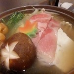 望山亭 ことぶき - 夕食の鍋