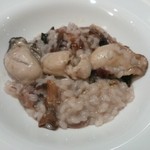 PIZZA KING - 牡蠣とトレビスのリゾット
      
      