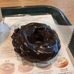 Krispy Kreme Doughnuts - オールドファッションチョコレート