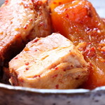 創作家庭料理 バンバン - 料理写真:じっくり煮込んだ大根と豚角煮