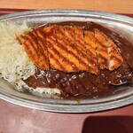 カレーは日本の国民食 - 