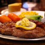 ステーキハウス チャコオキナワ - ランチステーキ150g