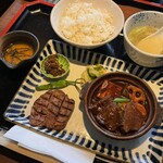 牛たん焼き仙台辺見 - 料理写真: