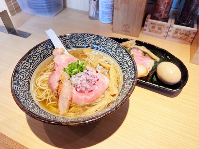 鴨と蟹 中華そば 猿 調布駅 ラーメン>