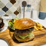 友安製作所とハンバーガー - 