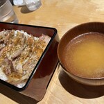 肉すきしゃぶとワインと秋田の地酒 秋藤 - 具なし味噌スープ