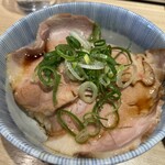 中華そば 葵 - チャーシュー丼