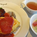 ヴァンガード - 料理写真:オムランチ