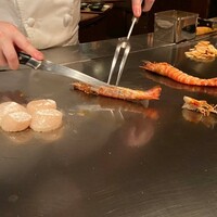 六本木モンシェルトントン - てさばき
