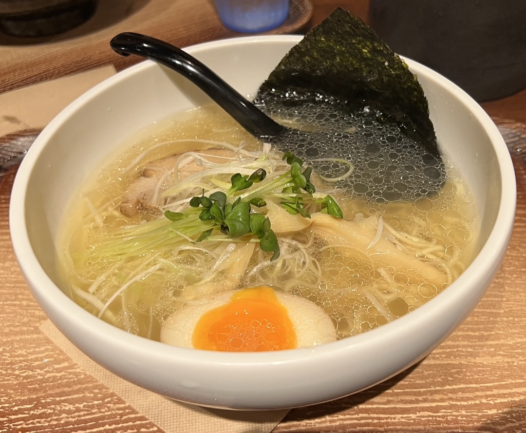 写真 3ページ目 : 麺匠 竹虎 六本木店 - 六本木/ラーメン | 食べログ