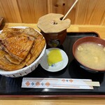 ぶた丼のとん田 - 