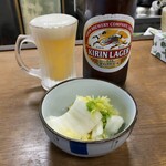 さかさ食堂 - 瓶ビールとお通し