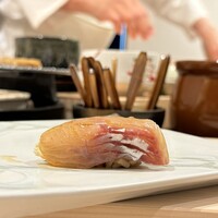 鮨 赤酢 はなやま - 白身漬け（ホウボウ）