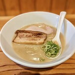 RAMEN SIRANKEDO - 醤油らあめん