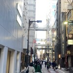 シヅカ洋菓子店 自然菓子研究所 - 店前すずらん通り西入口付近の風景