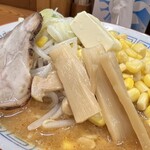 みそラーメンのよし乃 - 味噌バターラーメン