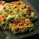 Seafood all-purpose green onion pancake