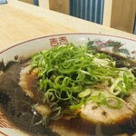 立食い屋台ラーメンと焼めし専門店 ばんらい屋 - 