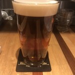 ヒマラヤテーブル - サクラビール(門司港地ビール)。ラガータイプだけどモルトの甘味がしっかりあって飲みごたえもあり。苦いが美味いみたいな風潮だけどこう言うビールがもっと評価されて欲しい・・・