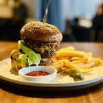 Burger & Bistro Occi - 