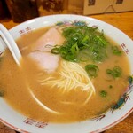 渡なべ - 豚骨ラーメン