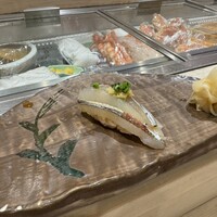 意気な寿し処阿部 広尾別館 - さより