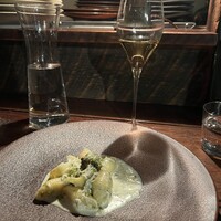 ワインとくつろぐ ツキアカリ - 