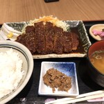 名古屋名物 みそかつ 矢場とん - 