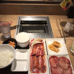 Yakiniku Raiku - 